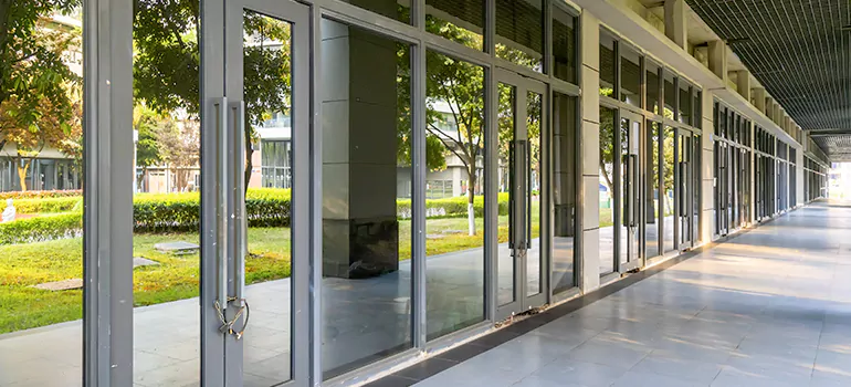 Professional Accordion Door Repair in Sherbrooke, Quebec