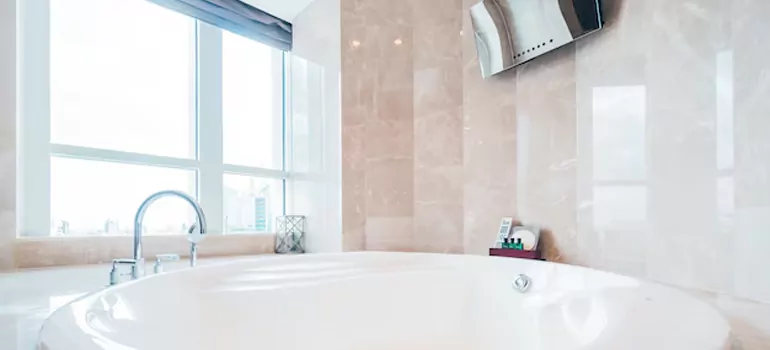 Bathroom Window Coverings in Callaghan, QC