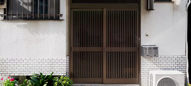 Bifold Louvre Doors in Sherbrooke, Quebec