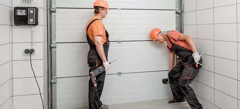 Secure Garage Door Repair in Sherbrooke, QC
