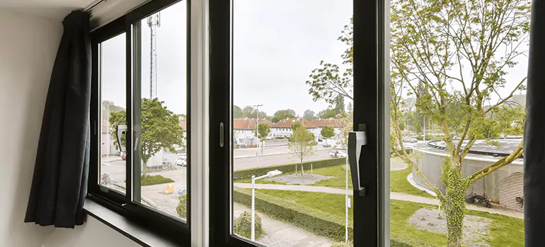 Custom Single Slider Windows in Sherbrooke, Quebec