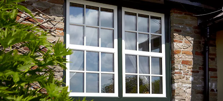 Stormproof Casement Windows in Sherbrooke, QC