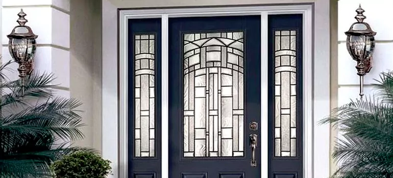 Craftsman Entry Door in Sherbrooke, QC