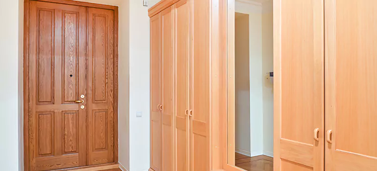 Prehung Wood Interior Doors in Sherbrooke, QC