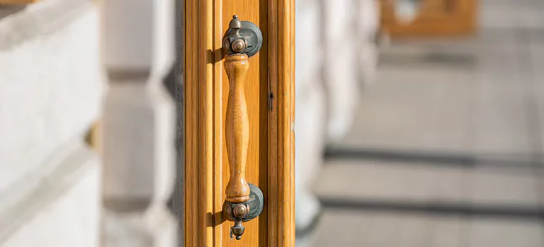 Wooden Pull Bar Installation in Sherbrooke, Quebec
