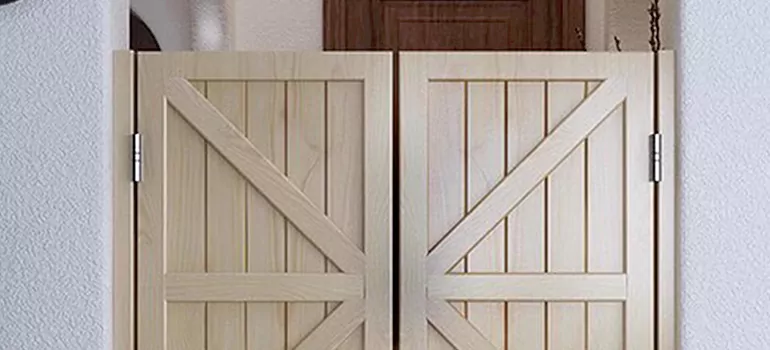 Saloon Door Replacement in Sherbrooke, QC