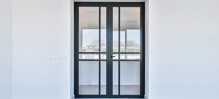 Storm Door Installation & Replacement in Sherbrooke, QC