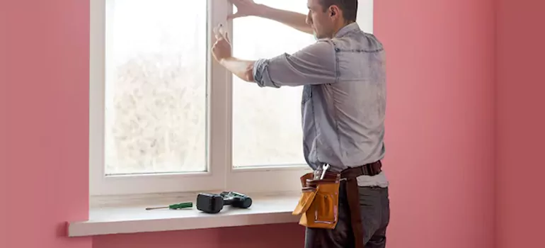 Old Window Handle Replacement in Sherbrooke, QC