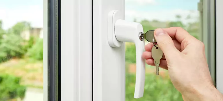 Sash Window Lock Installation in Sherbrooke, QC