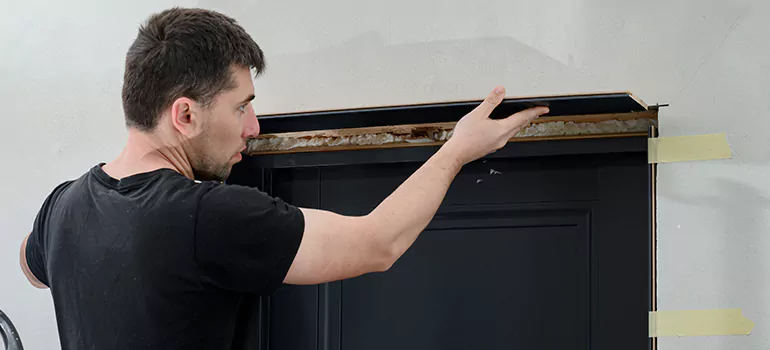 Wood Door Hole Repair in Sherbrooke, QC